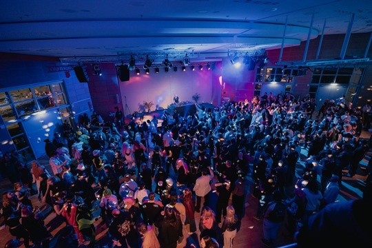 „Nerds at Rave“ – Techno-Party trifft in Erfurt auf Anime-Happening